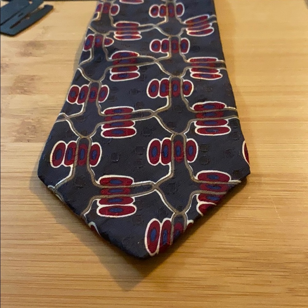 Tie